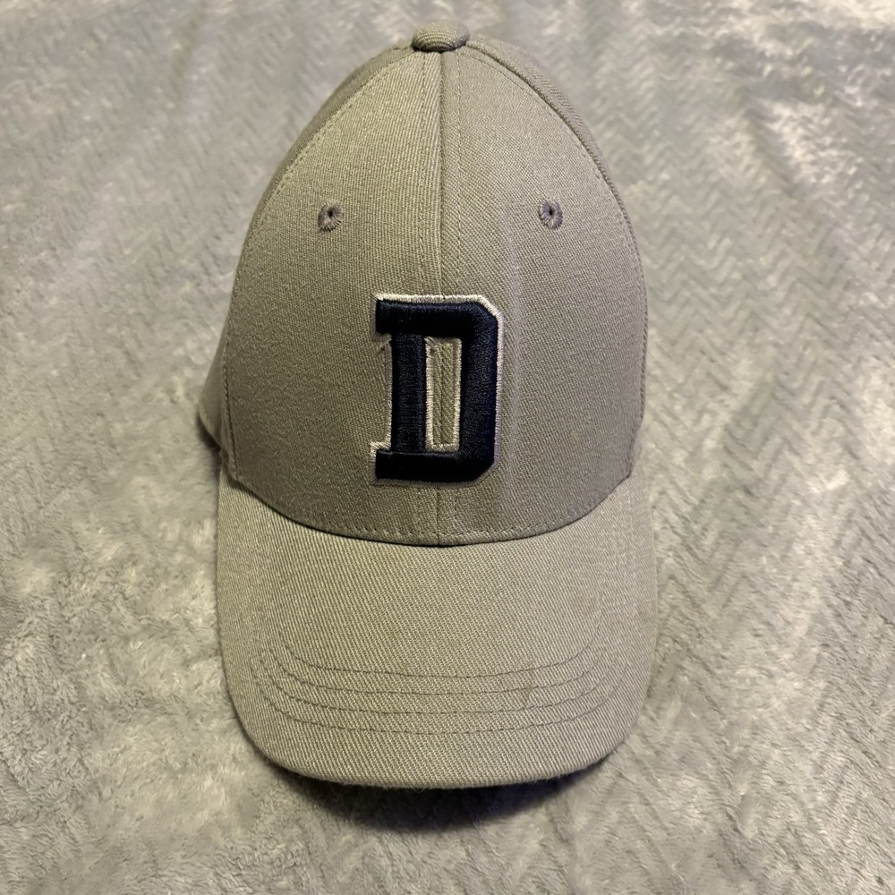 Dallas Cowboys Gray "D" NFL Stretch Hat Cap Youth Football